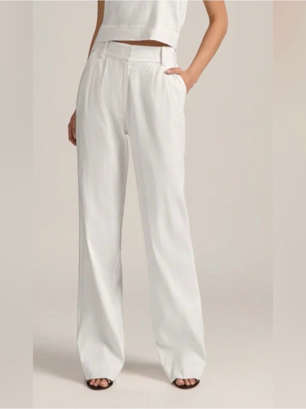 Favorite Daughter White Linen  Straight-Leg Pants